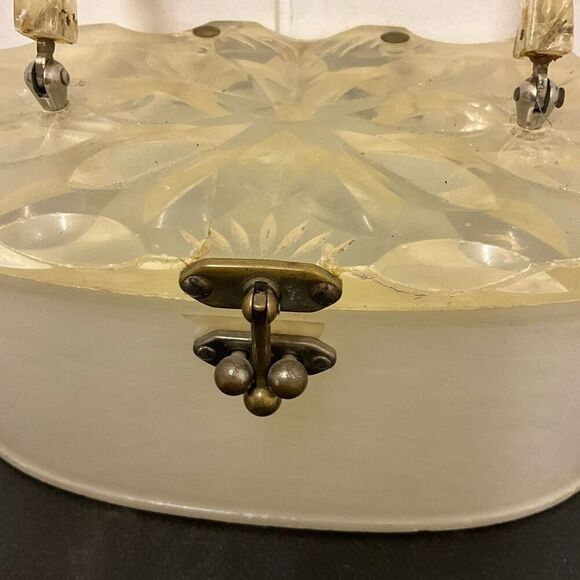 Vintage 1950s Lucite Marbleized Pearl Top Handle Purse Round Box Makeup Containe - Picture 2 of 14